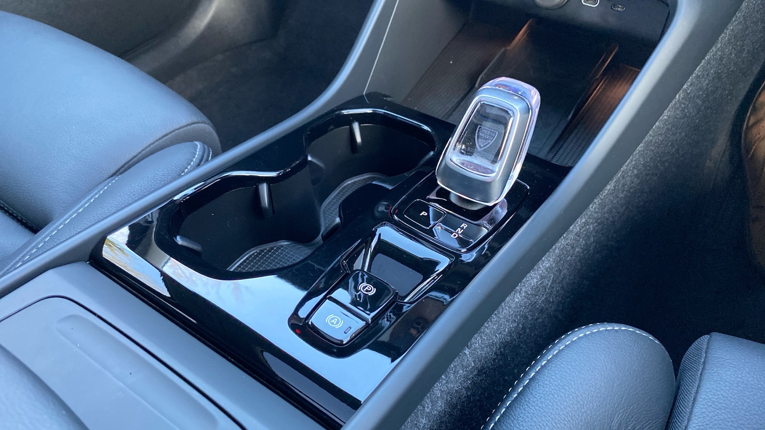 Used Volvo XC40 2025 for sale - 76979669: Photo 26