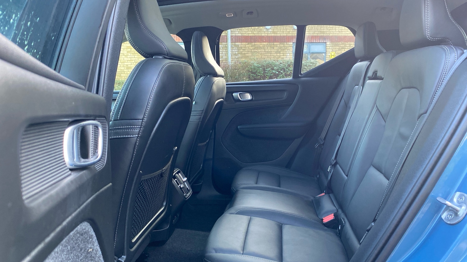 Used Volvo XC40 2025 for sale - 76979669: Photo 33