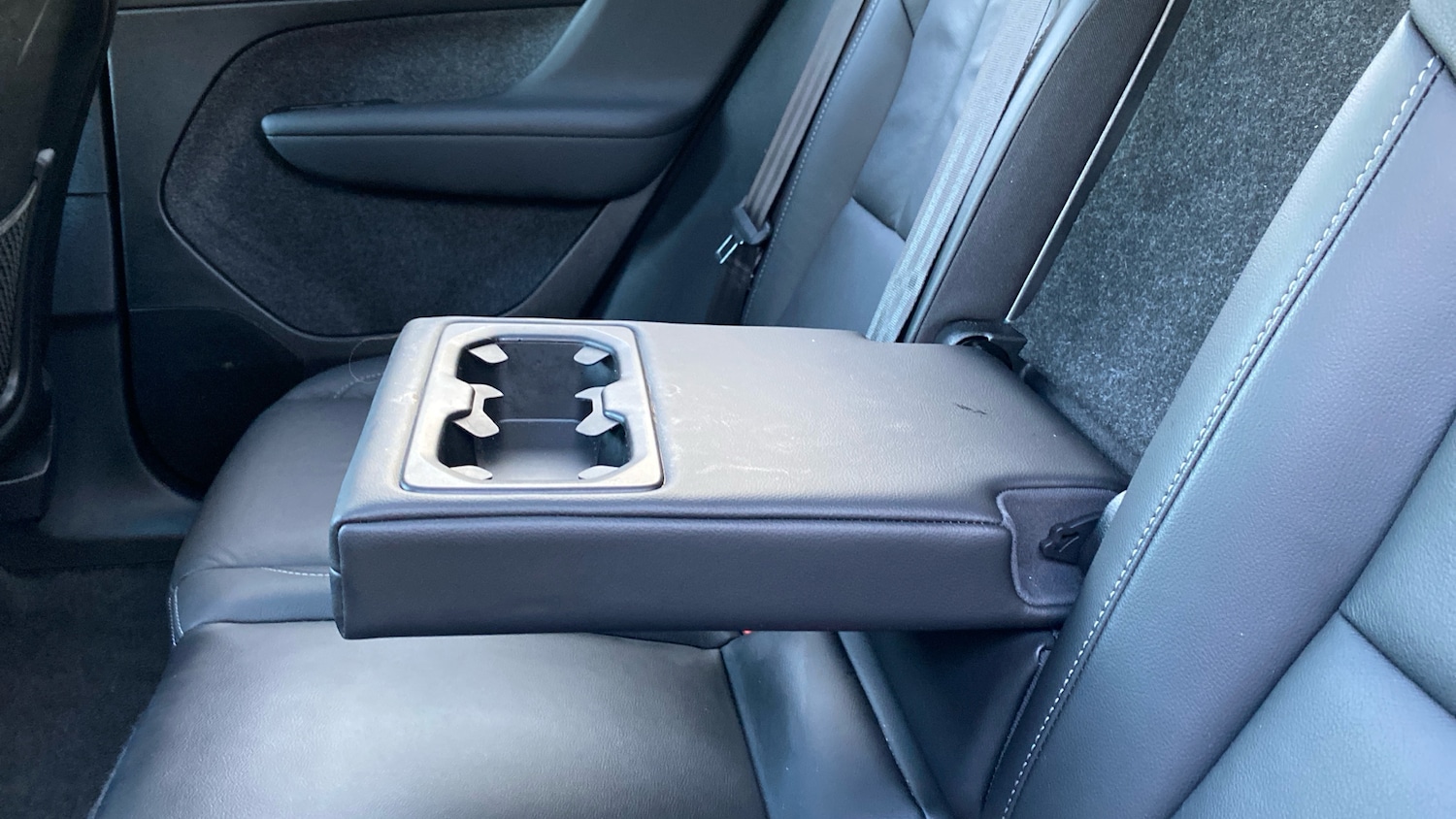 Used Volvo XC40 2025 for sale - 76979669: Photo 34