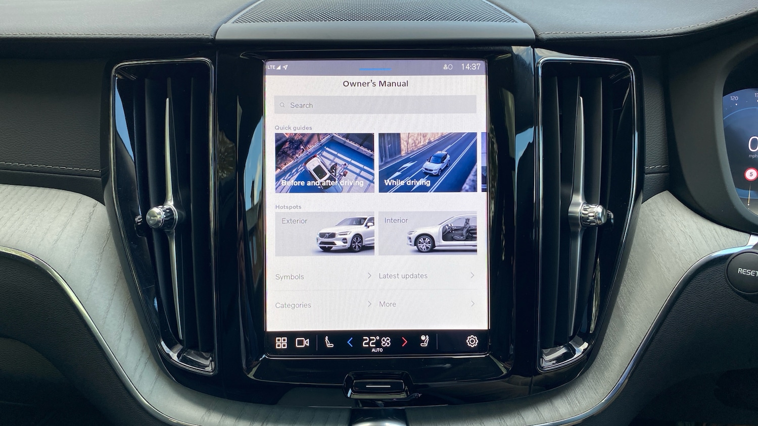 Used Volvo XC60 2025 for sale - 76653190: Photo 41