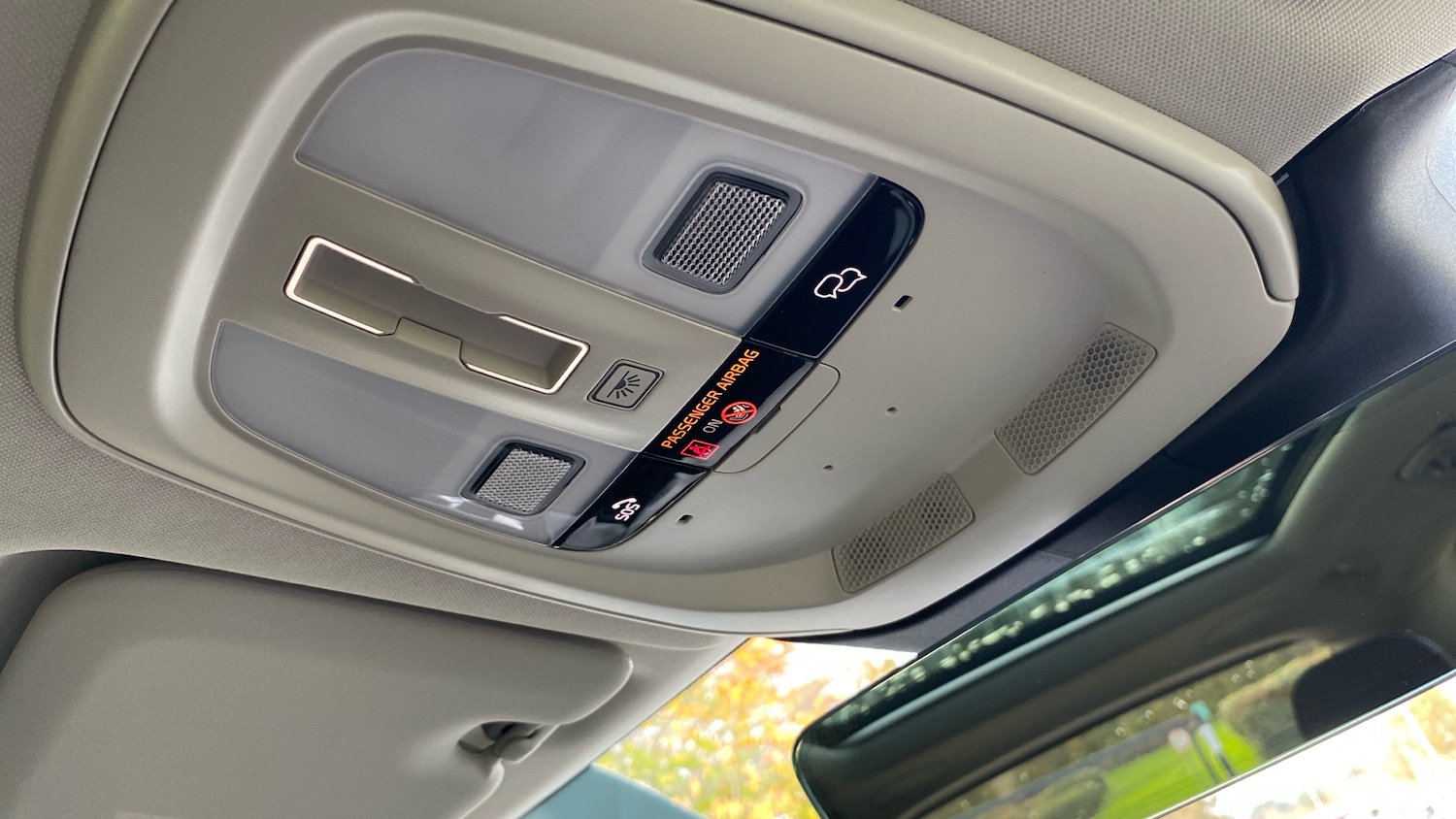 Used Volvo XC60 2025 for sale - 76653190: Photo 46