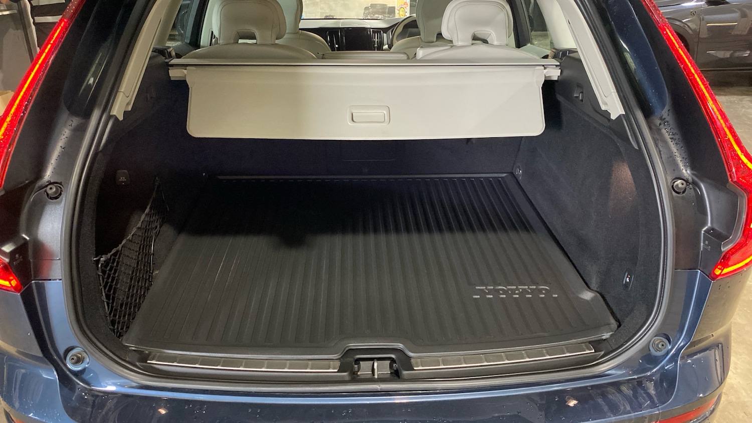 Used Volvo XC60 2023 for sale - 76653197: Photo 17