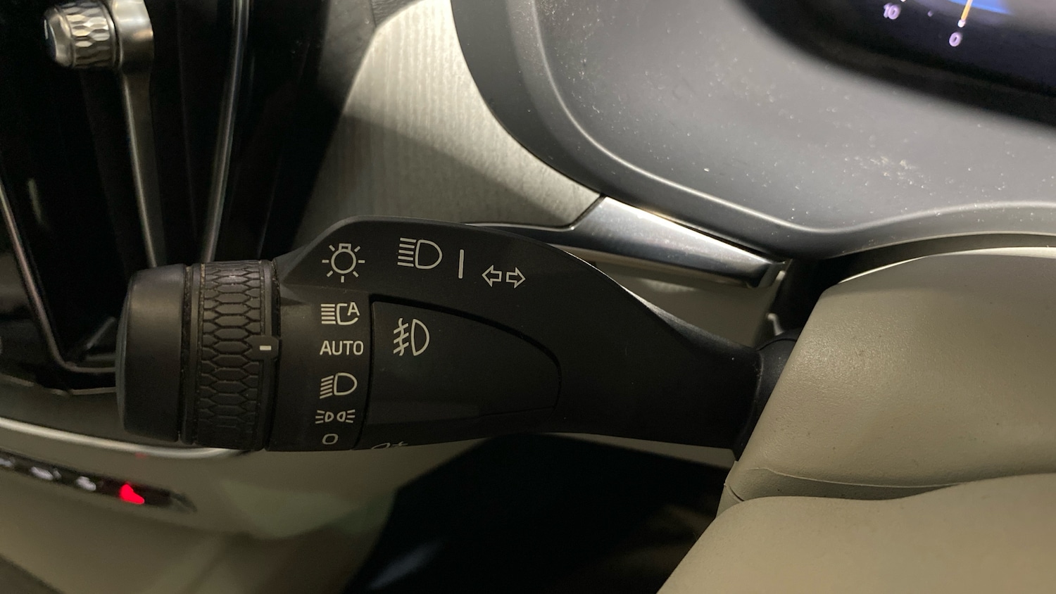 Used Volvo XC60 2023 for sale - 76653197: Photo 24