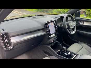Used Volvo XC40 2024 for sale - 74513370: Photo