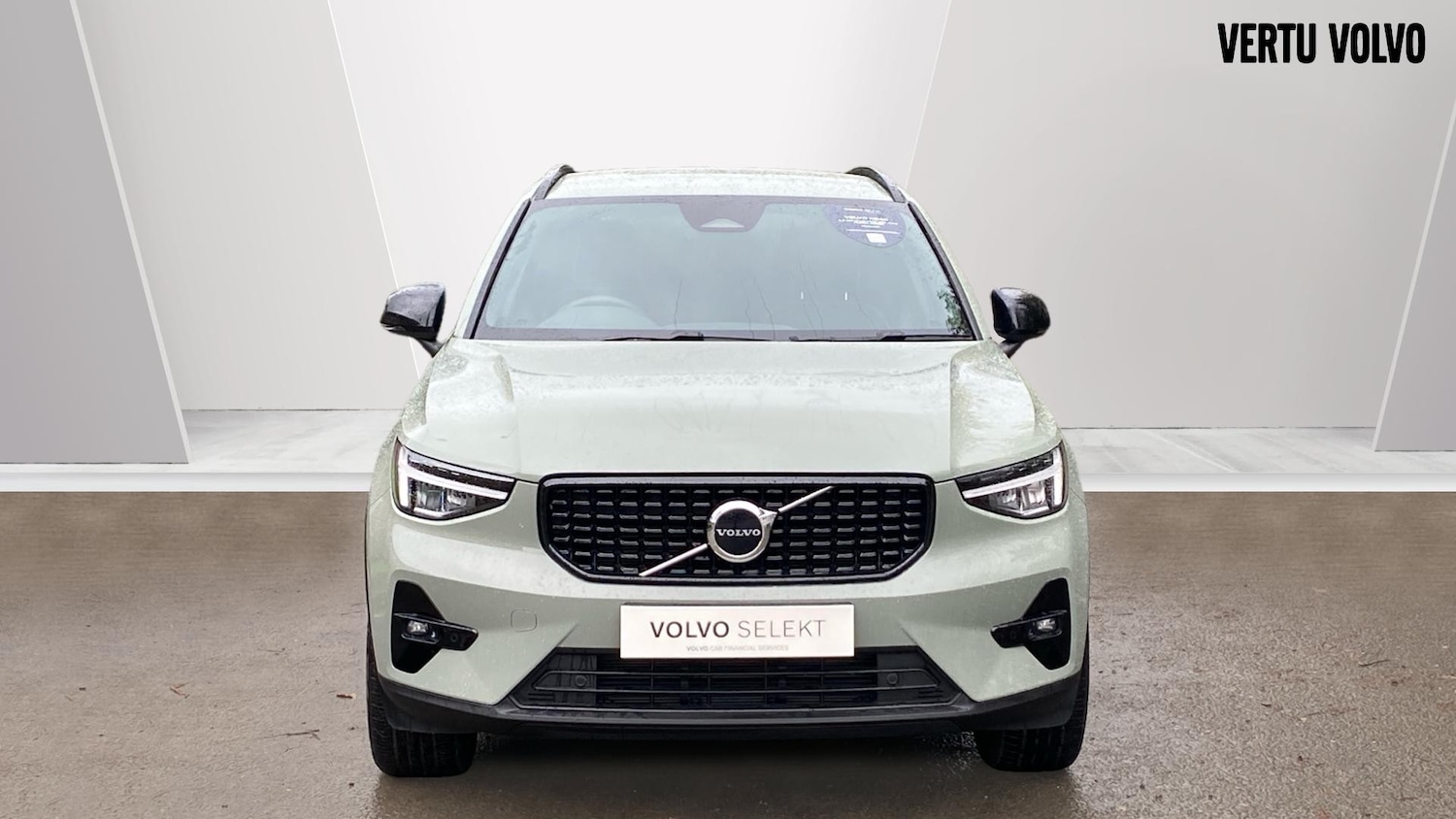 Used Volvo XC40 2025 for sale - 76653323: Photo 12