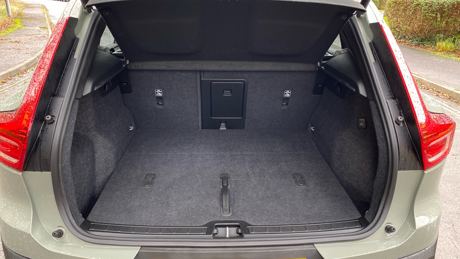 Used Volvo XC40 2025 for sale - 76653323: Photo 17