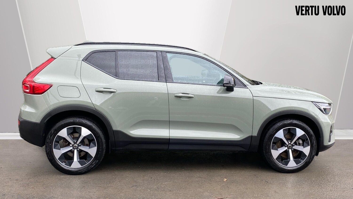 Used Volvo XC40 2025 for sale - 76653323: Photo 3