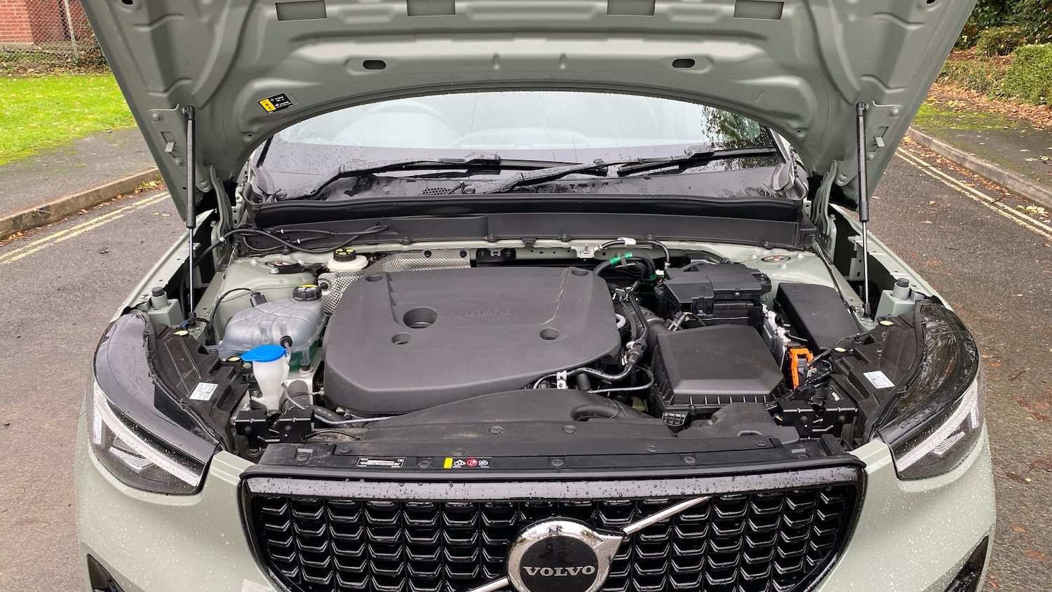 Used Volvo XC40 2025 for sale - 76653323: Photo 34