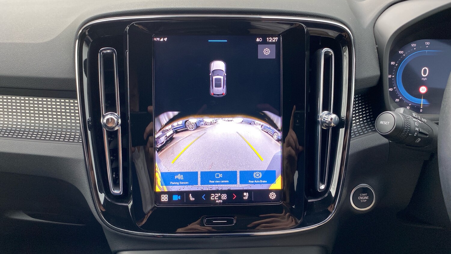 Used Volvo XC40 2025 for sale - 76653323: Photo 36