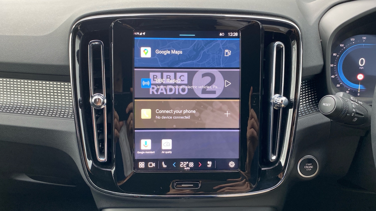 Used Volvo XC40 2025 for sale - 76653323: Photo 37