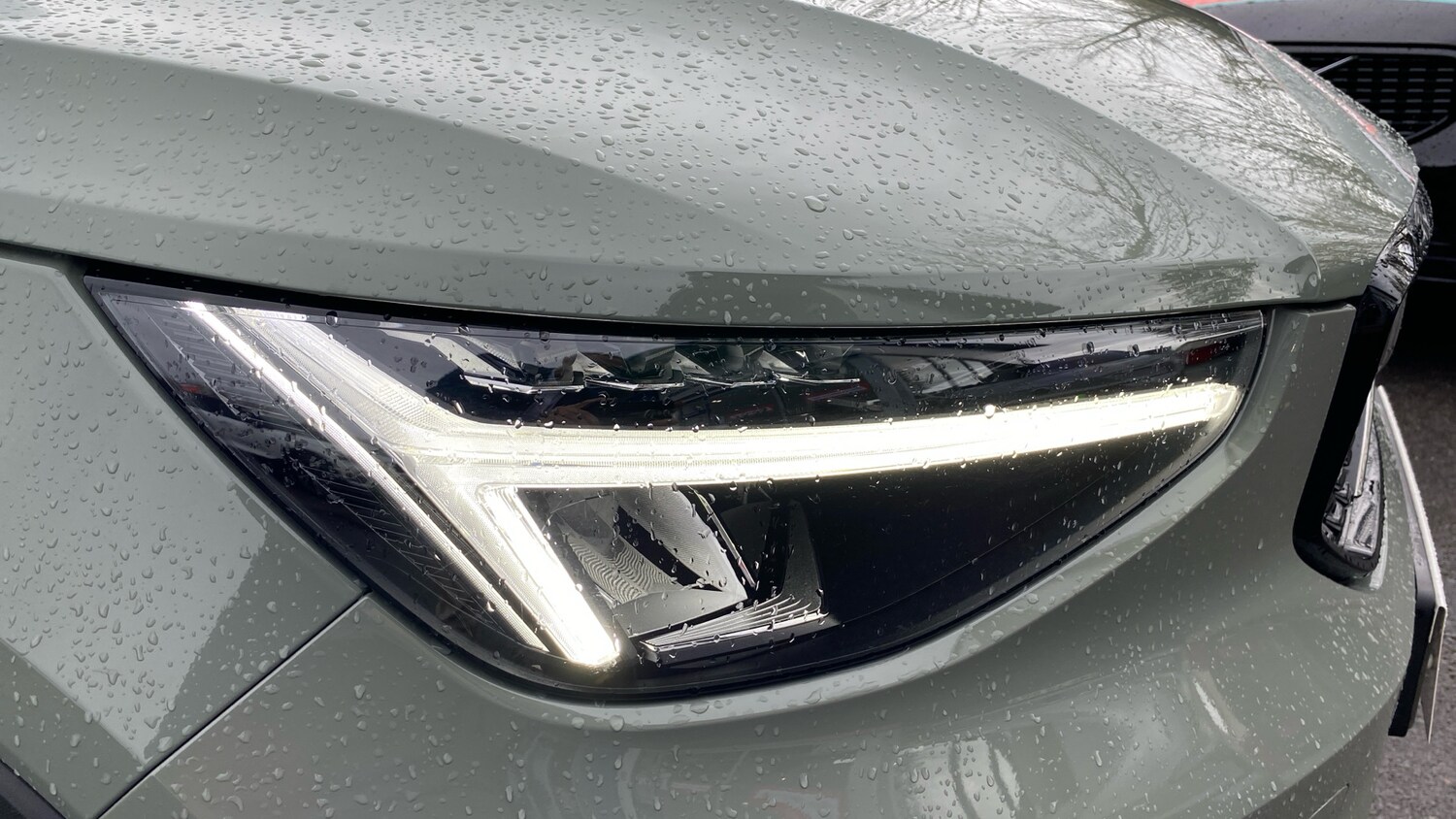 Used Volvo XC40 2025 for sale - 76653323: Photo 46