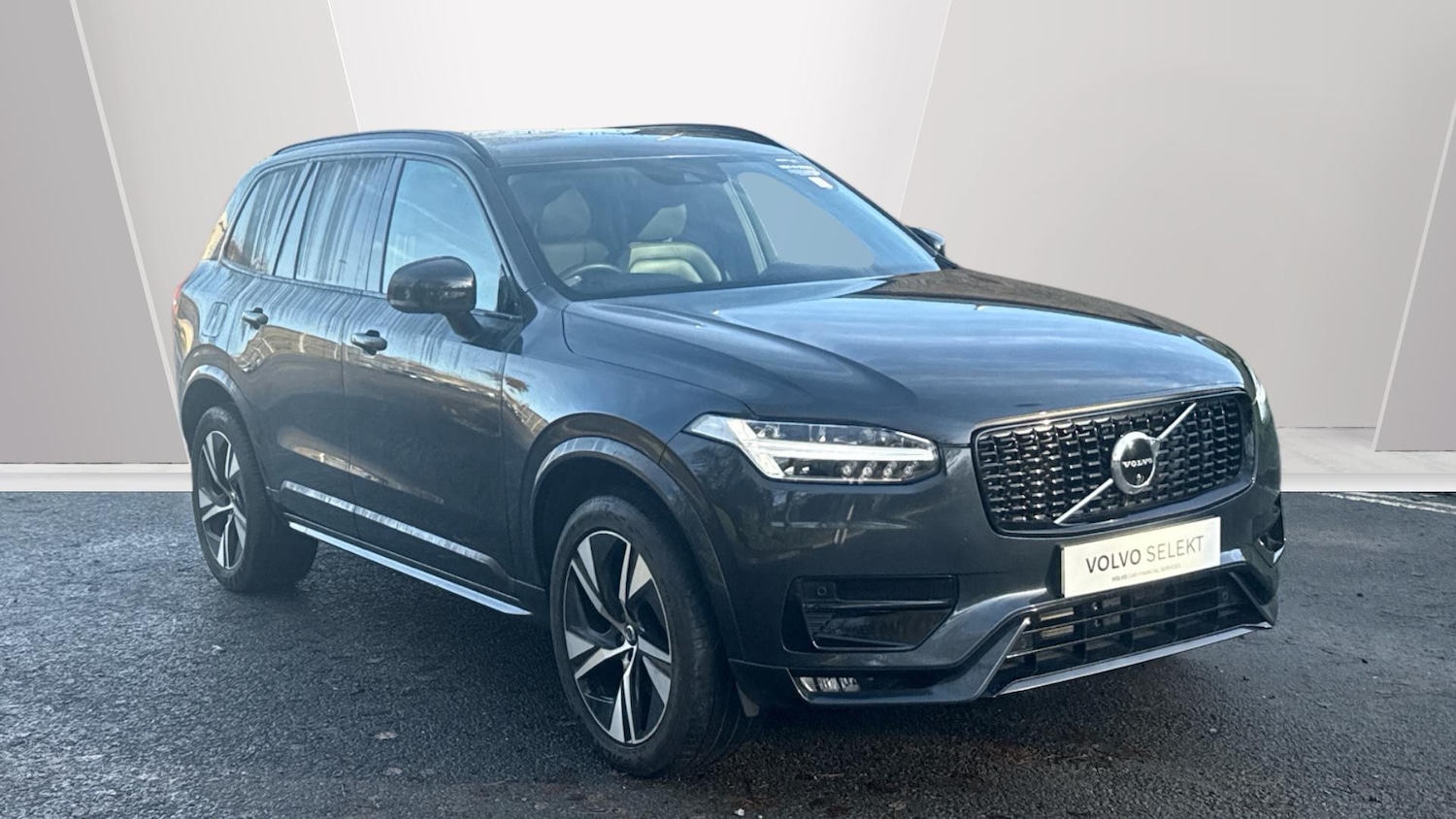 Used Volvo XC90 2021 for sale - 76979671: Photo 1