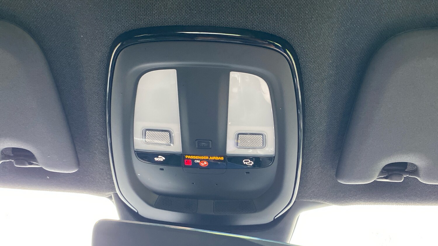 Used Volvo XC40 2025 for sale - 76653234: Photo 28