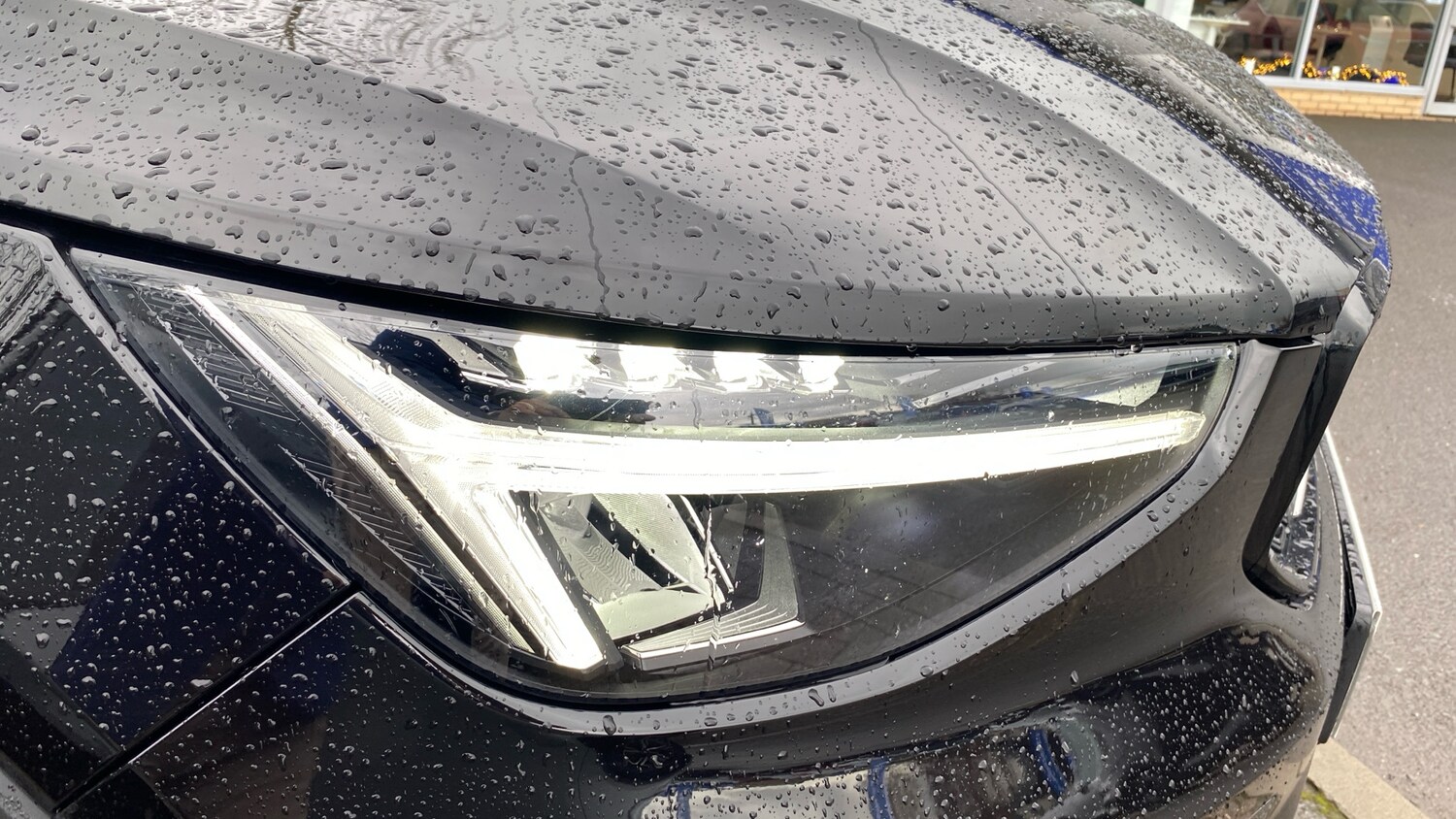 Used Volvo XC40 2025 for sale - 76653234: Photo 43