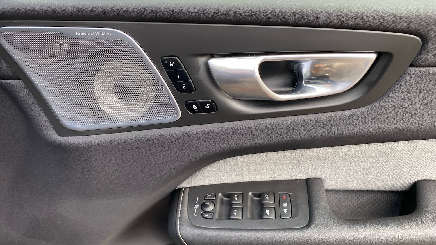 Used Volvo XC60 2023 for sale - 76653196: Photo 15