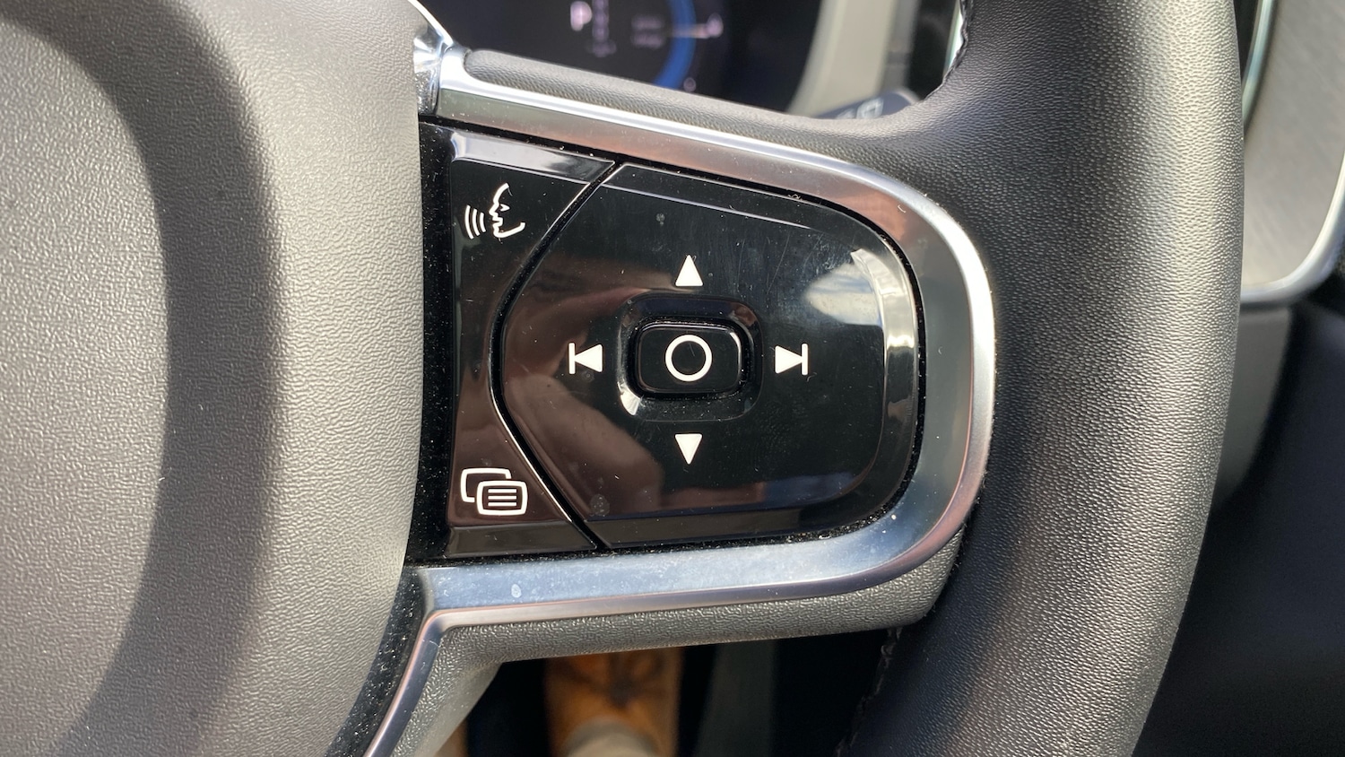 Used Volvo XC60 2023 for sale - 76653196: Photo 19