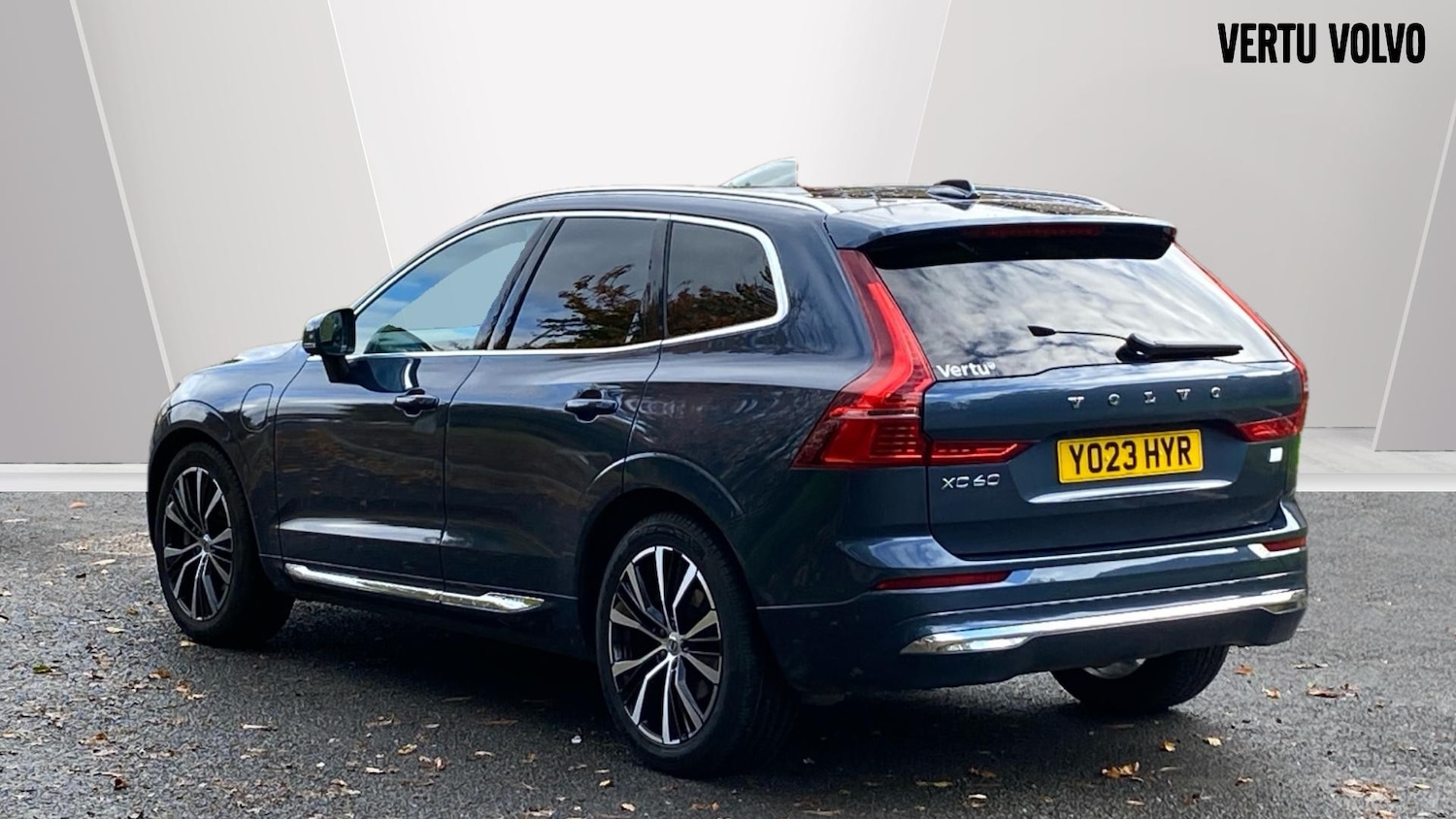 Used Volvo XC60 2023 for sale - 76653196: Photo 2