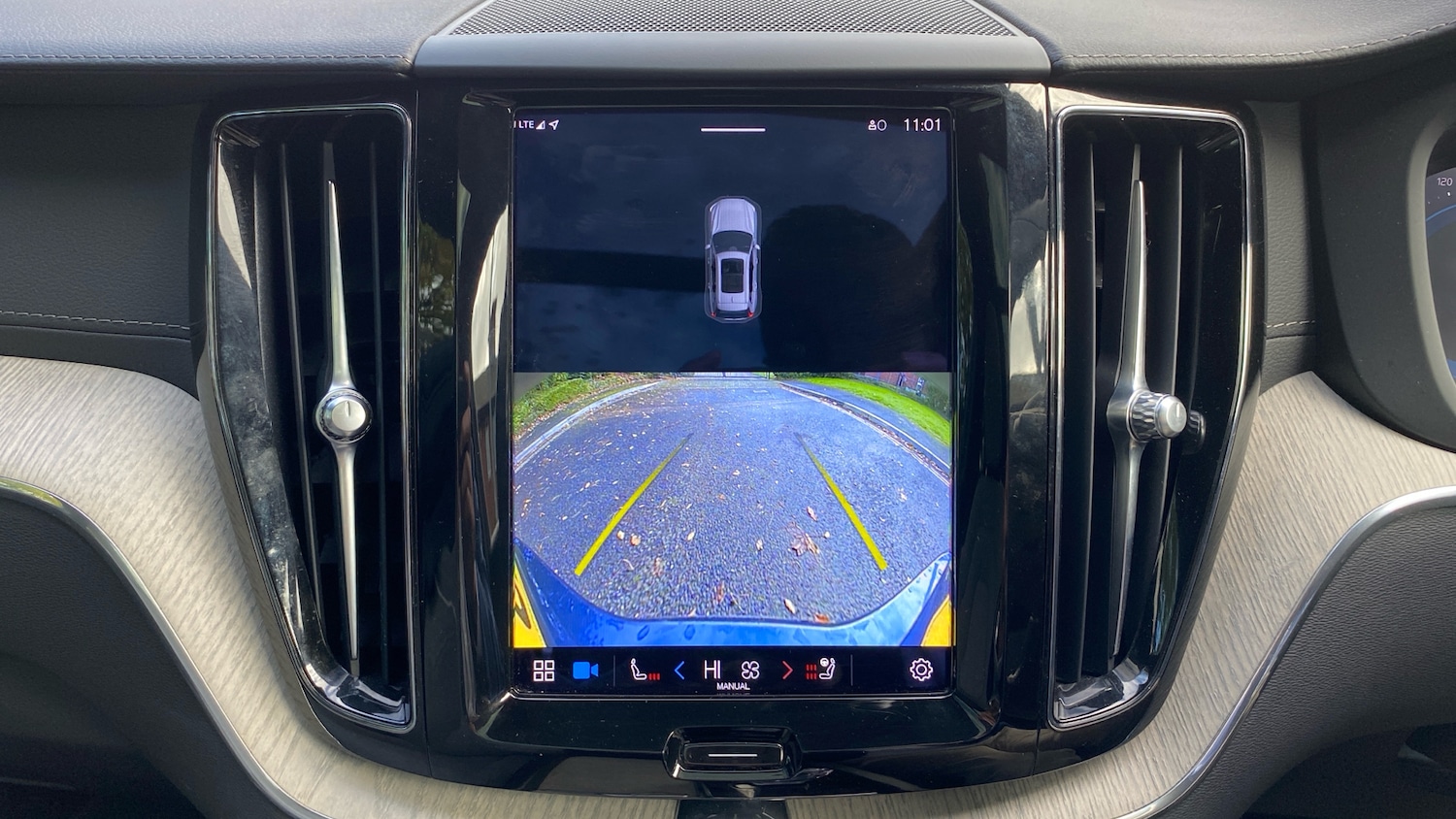 Used Volvo XC60 2023 for sale - 76653196: Photo 36