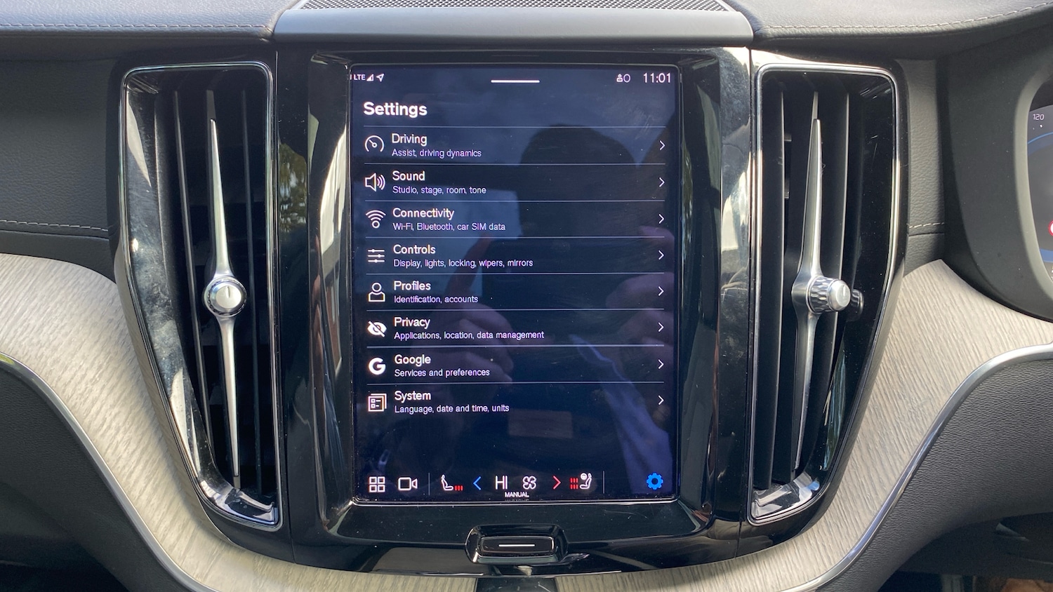 Used Volvo XC60 2023 for sale - 76653196: Photo 38