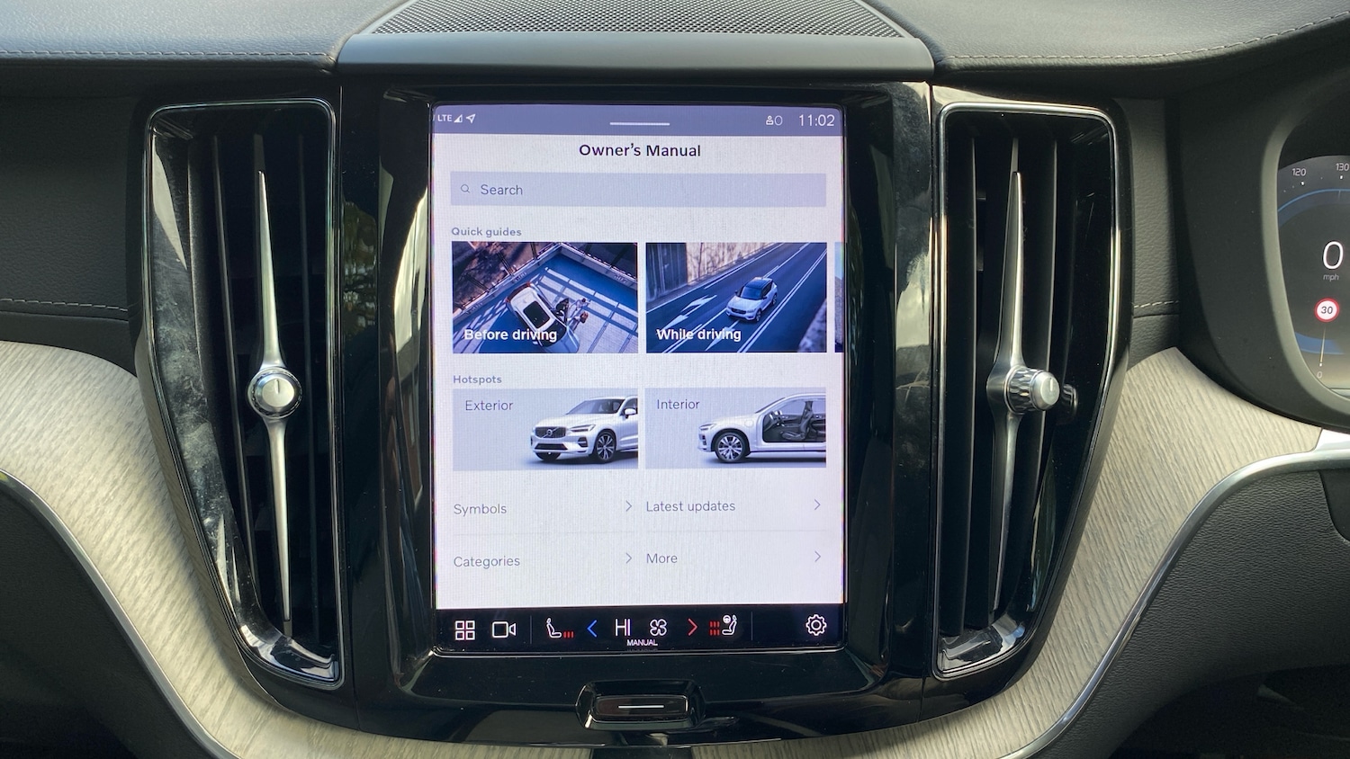 Used Volvo XC60 2023 for sale - 76653196: Photo 41