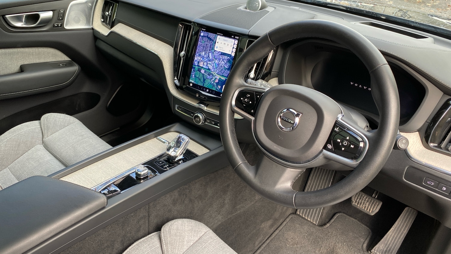 Used Volvo XC60 2023 for sale - 76653196: Photo 5