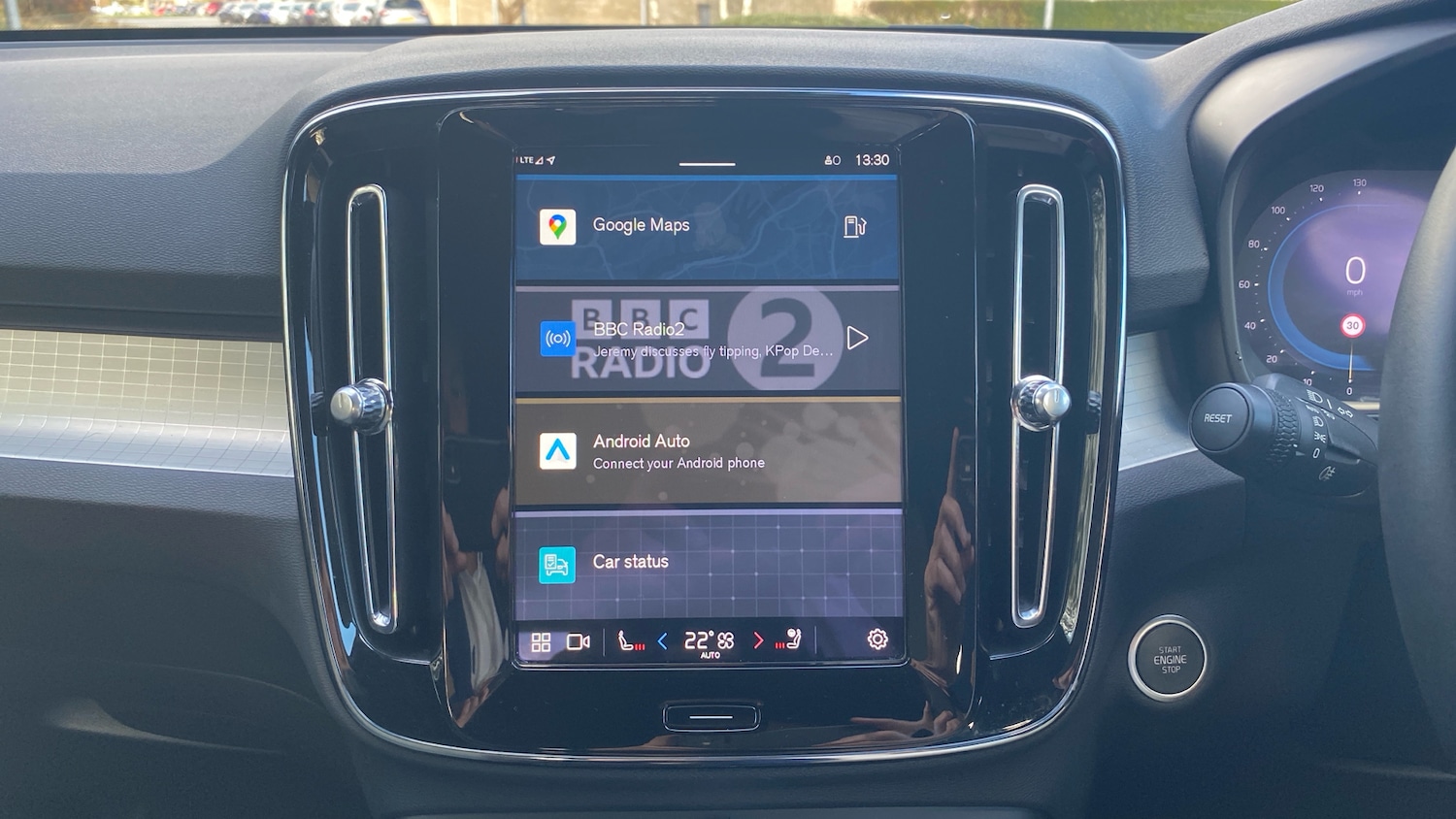 Used Volvo XC40 2024 for sale - 76653184: Photo 12