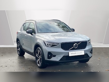 Volvo - XC40