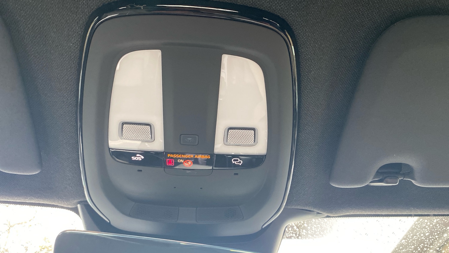 Used Volvo XC40 2024 for sale - 76653184: Photo 28