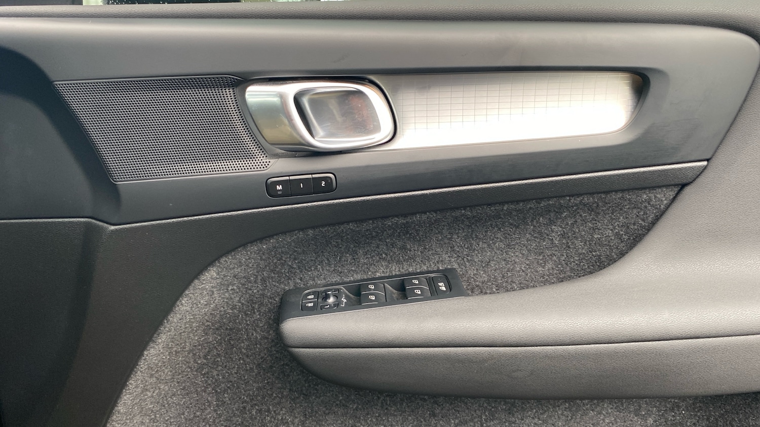 Used Volvo XC40 2024 for sale - 76653184: Photo 29