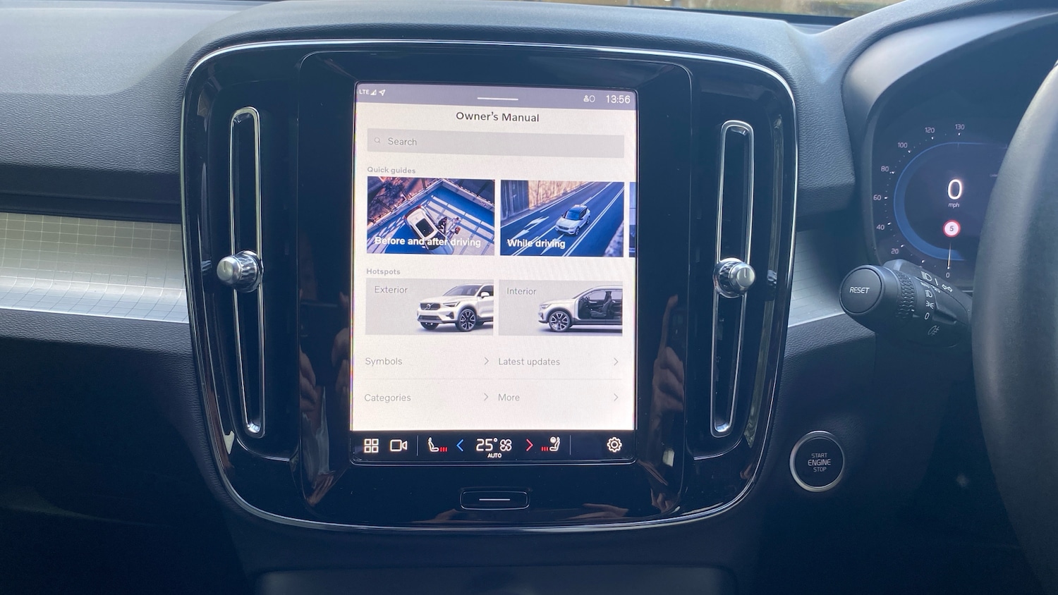 Used Volvo XC40 2024 for sale - 76653184: Photo 47