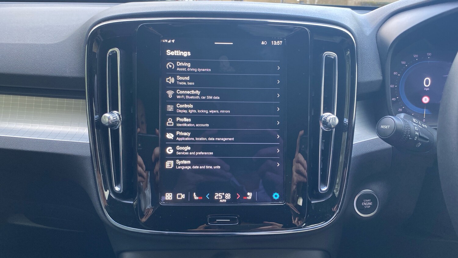 Used Volvo XC40 2024 for sale - 76653184: Photo 48