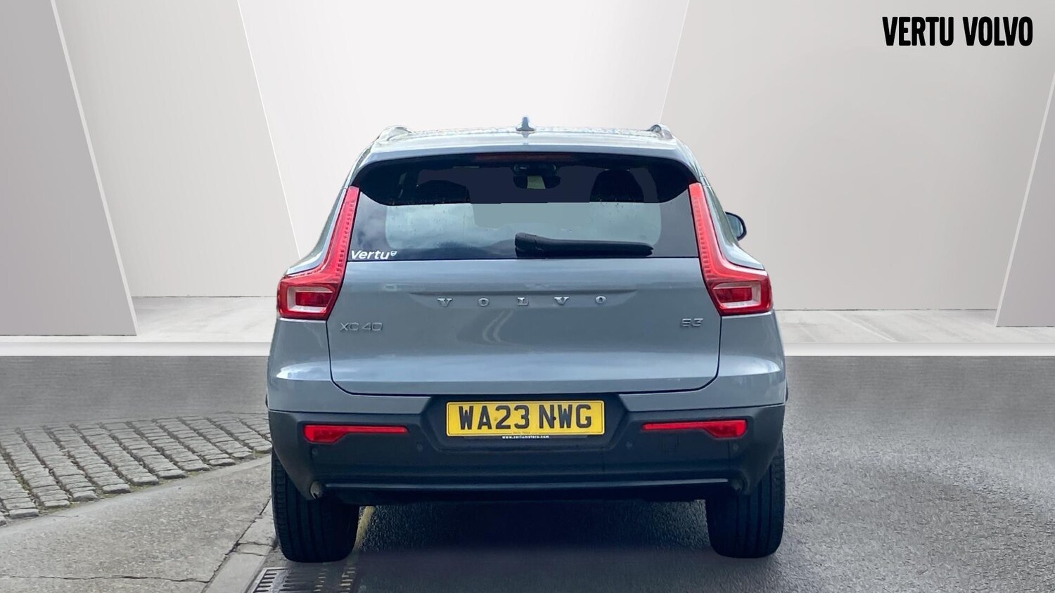 Used Volvo XC40 2023 for sale - 75726756: Photo 13