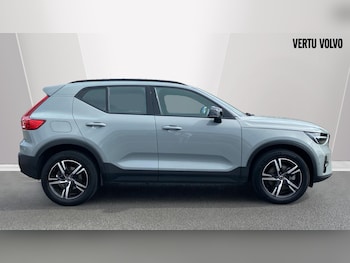 Used Volvo XC40 2023 for sale - 75726756: Photo