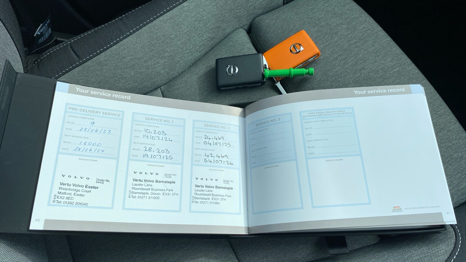 Used Volvo XC40 2023 for sale - 75726756: Photo 40