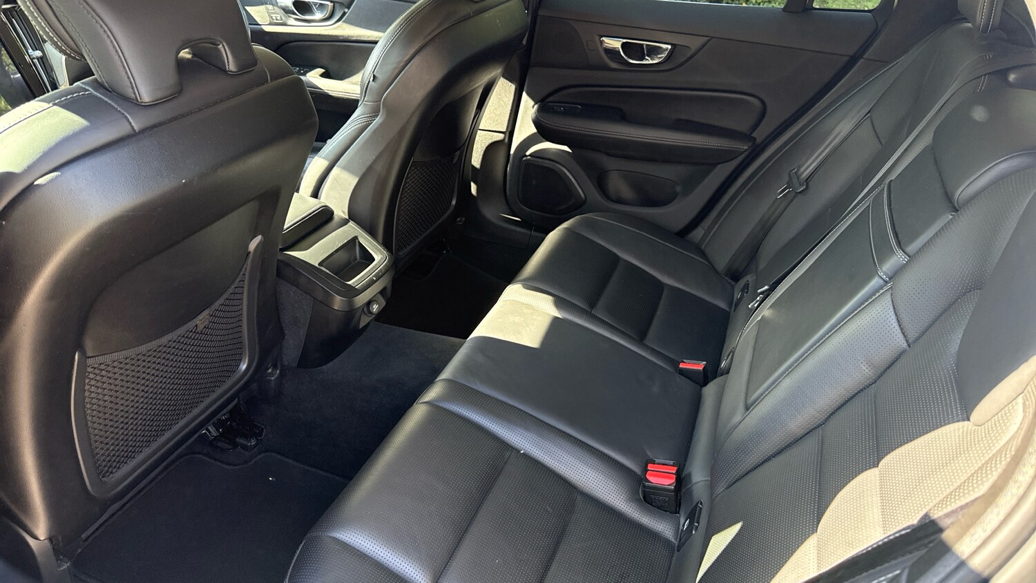 Used Volvo V60 2019 for sale - 76004849: Photo 10