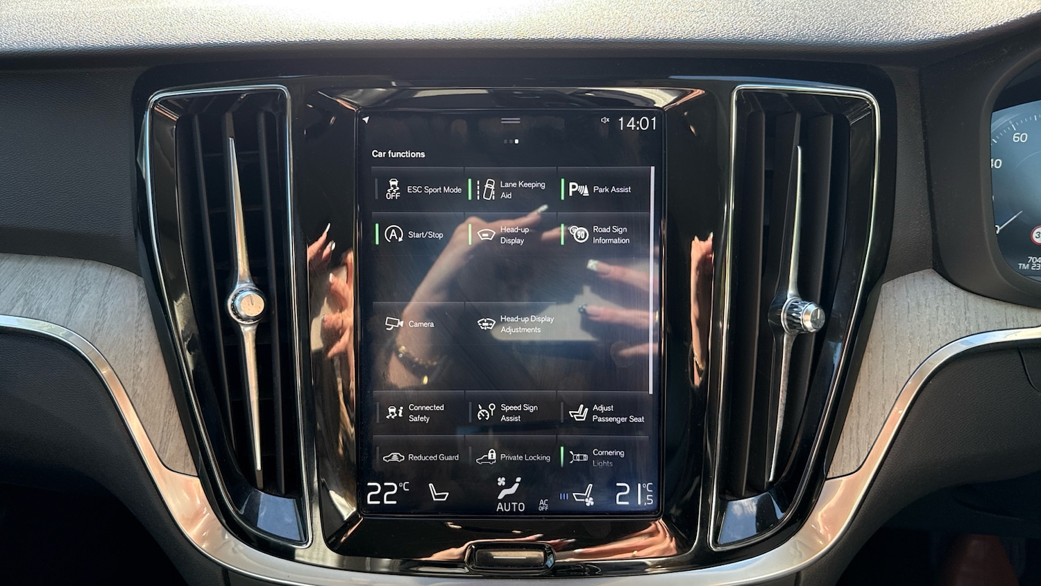 Used Volvo V60 2019 for sale - 76004849: Photo 21