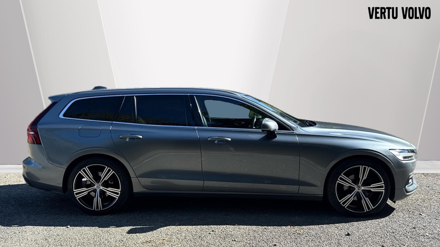 Used Volvo V60 2019 for sale - 76004849: Photo 3
