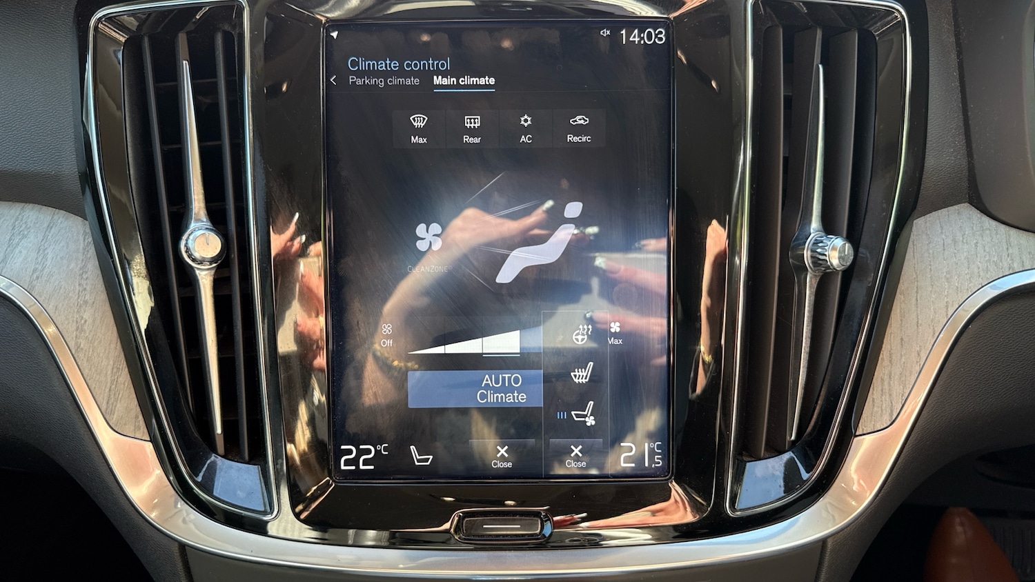 Used Volvo V60 2019 for sale - 76004849: Photo 39