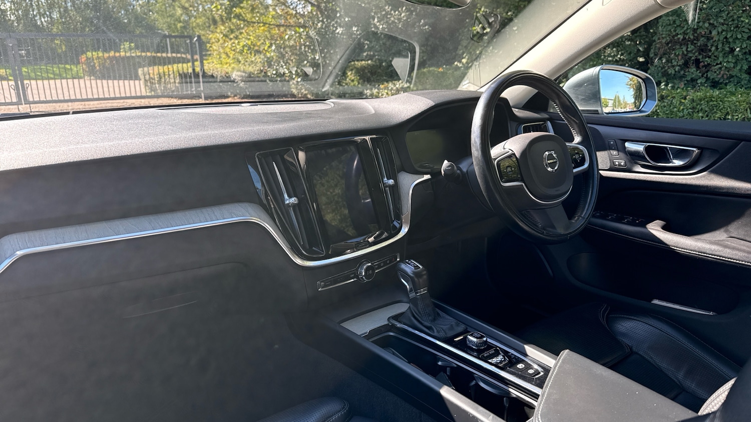 Used Volvo V60 2019 for sale - 76004849: Photo 4