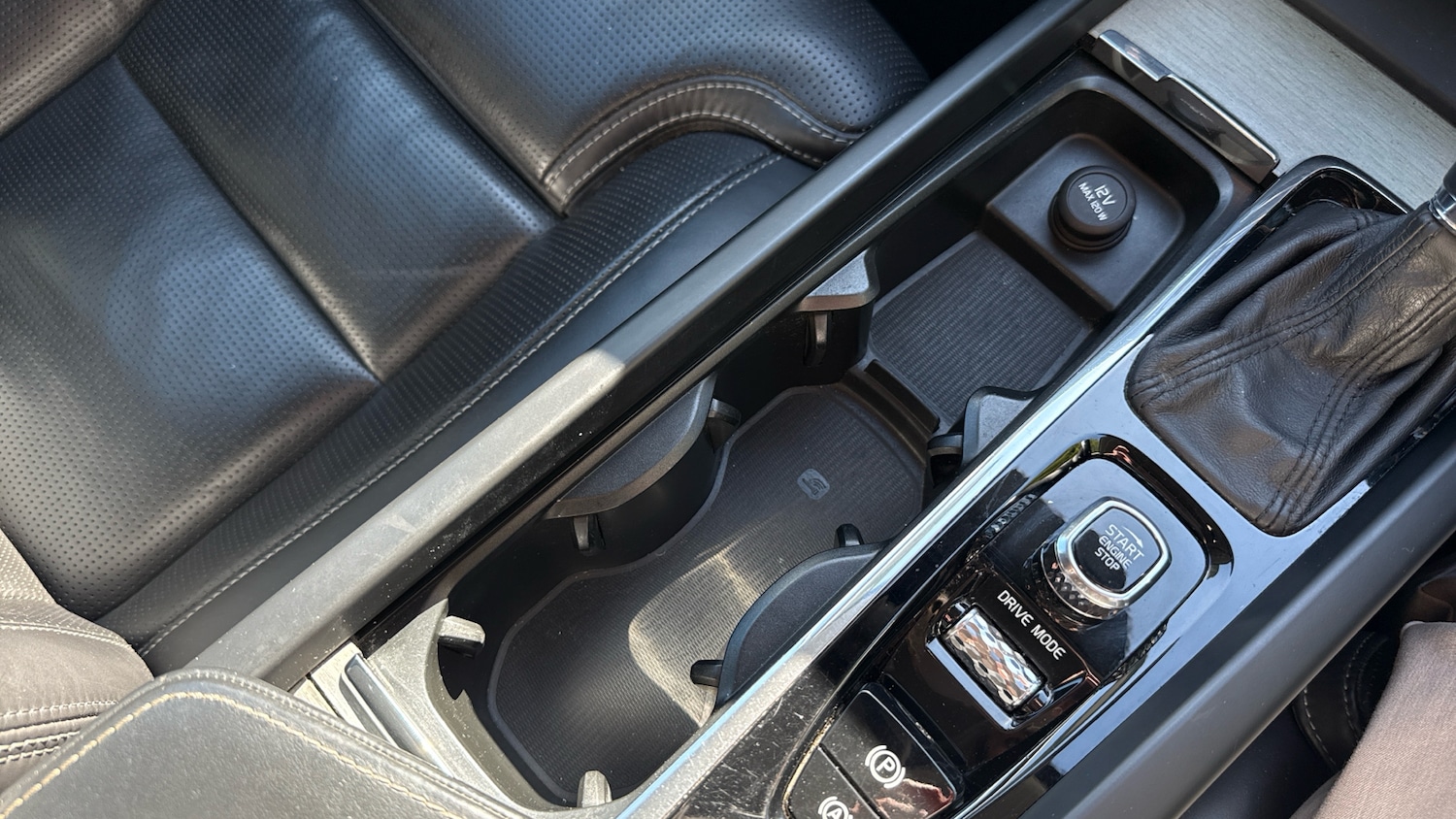 Used Volvo V60 2019 for sale - 76004849: Photo 41