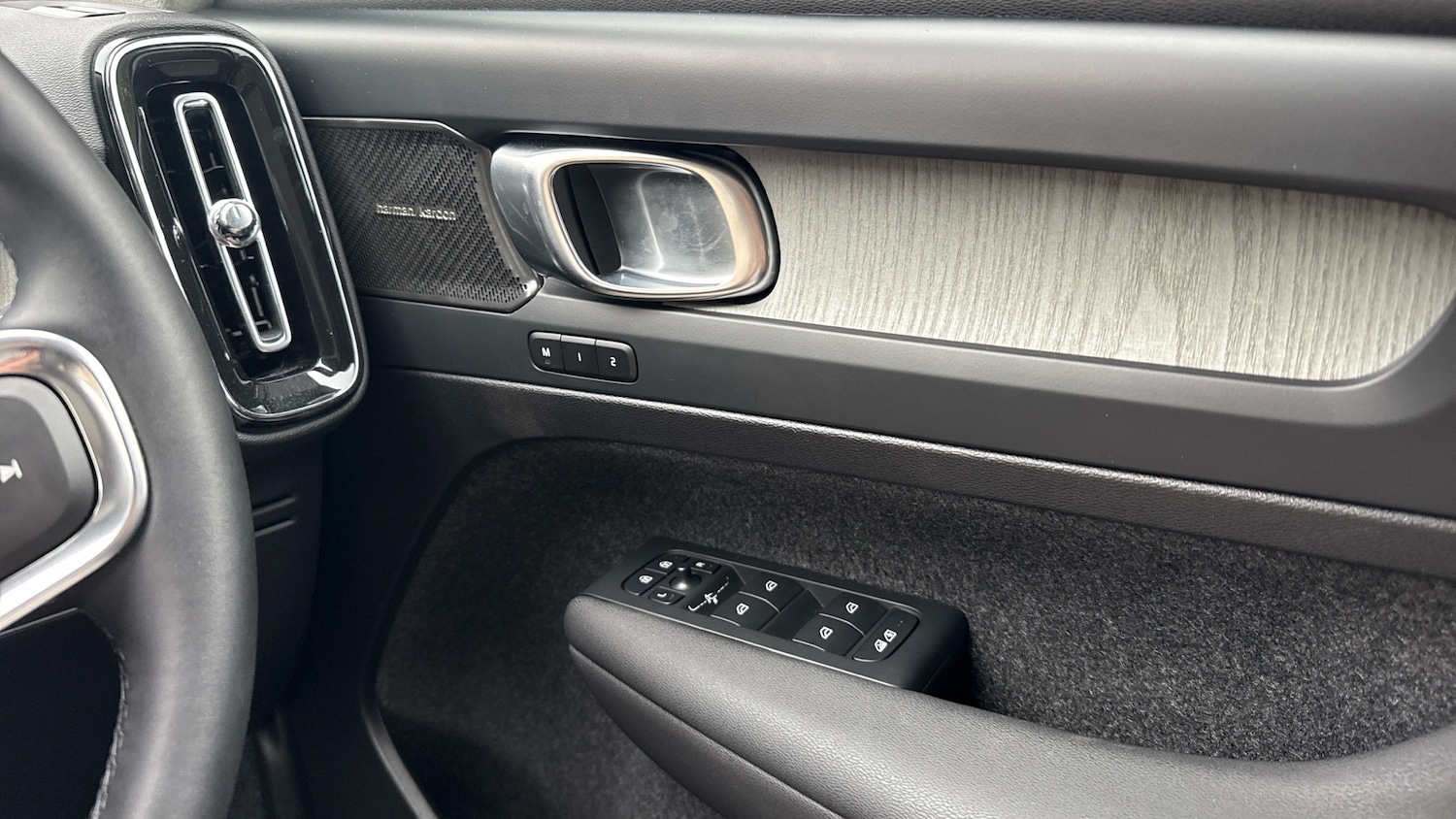 Used Volvo XC40 2024 for sale - 76004834: Photo 15