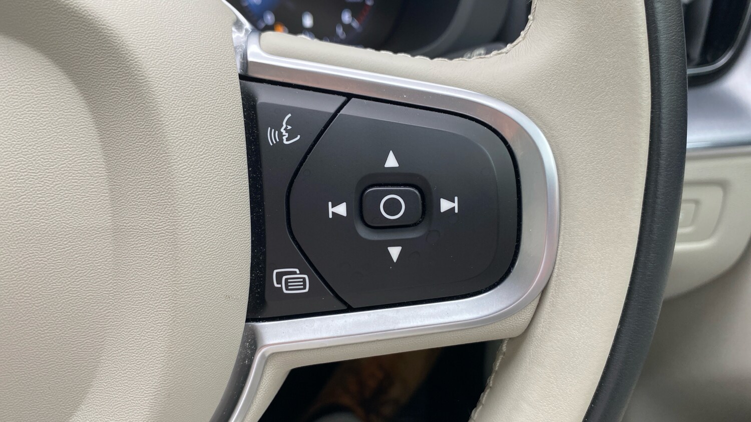 Used Volvo XC60 2021 for sale - 75935222: Photo 19