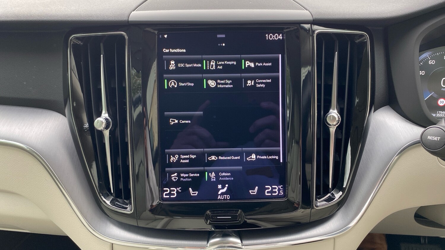 Used Volvo XC60 2021 for sale - 75935222: Photo 21