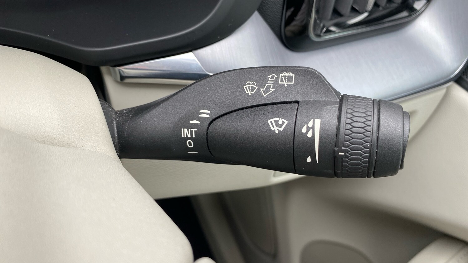 Used Volvo XC60 2021 for sale - 75935222: Photo 25