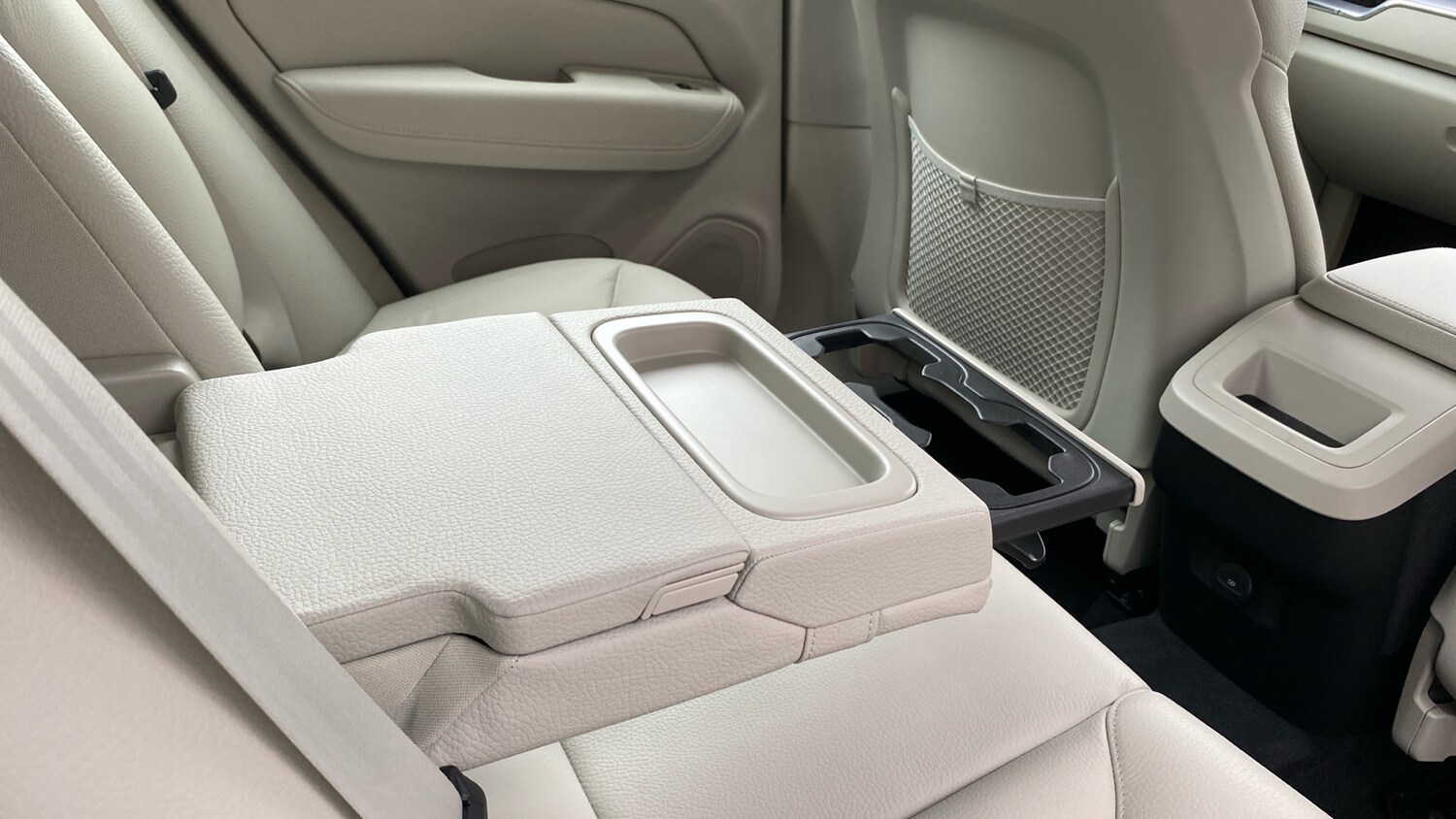 Used Volvo XC60 2021 for sale - 75935222: Photo 26