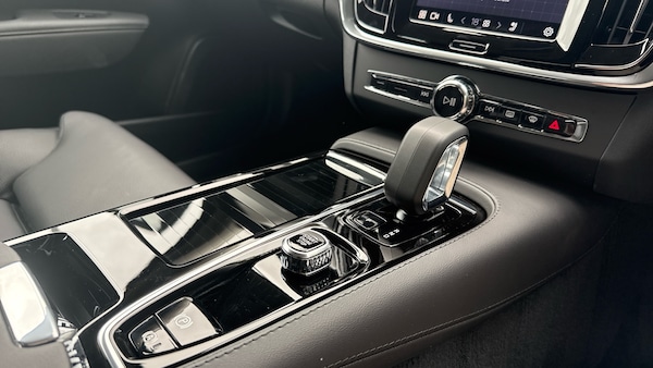 Used Volvo V90 2025 for sale - 75650245: Photo 14