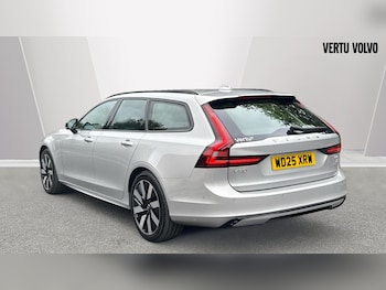 Used Volvo V90 2025 for sale - 75650245: Photo