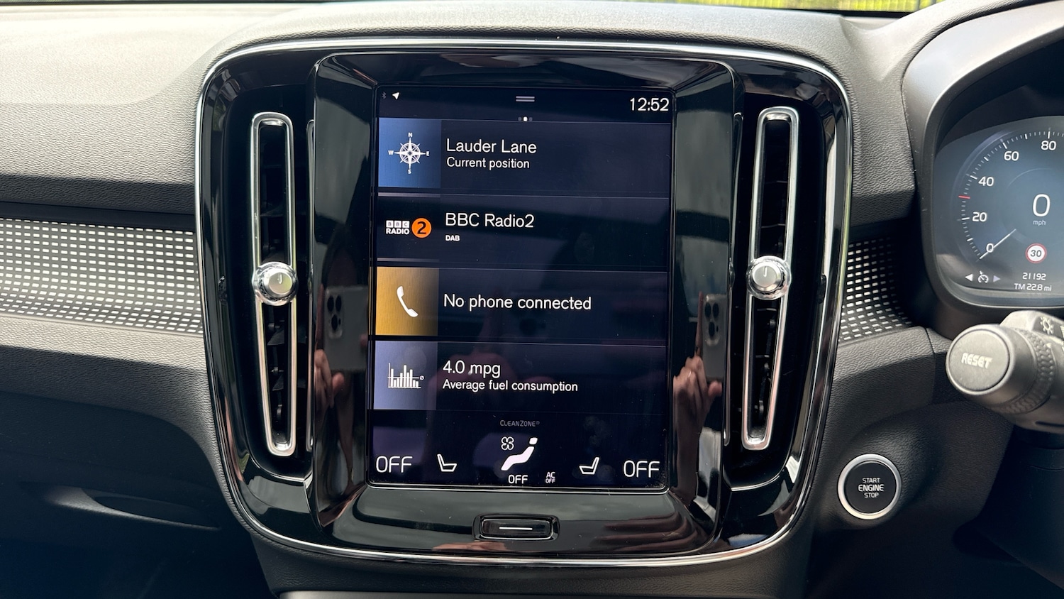 Vehicle 28