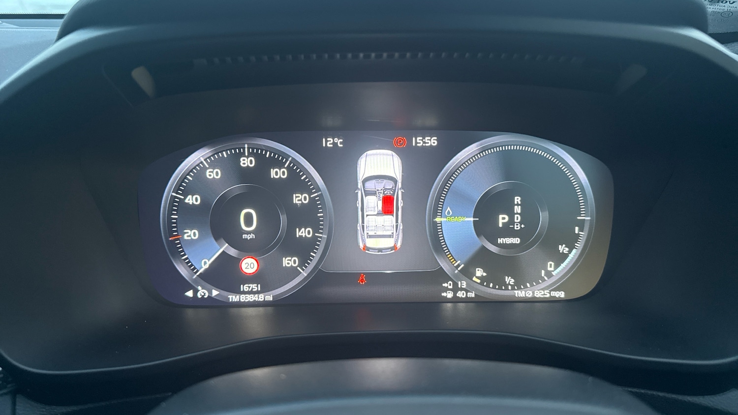 Used Volvo XC40 2022 for sale - 76979670: Photo 11