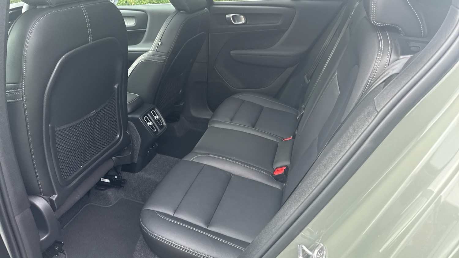 Used Volvo XC40 2025 for sale - 76037521: Photo 10